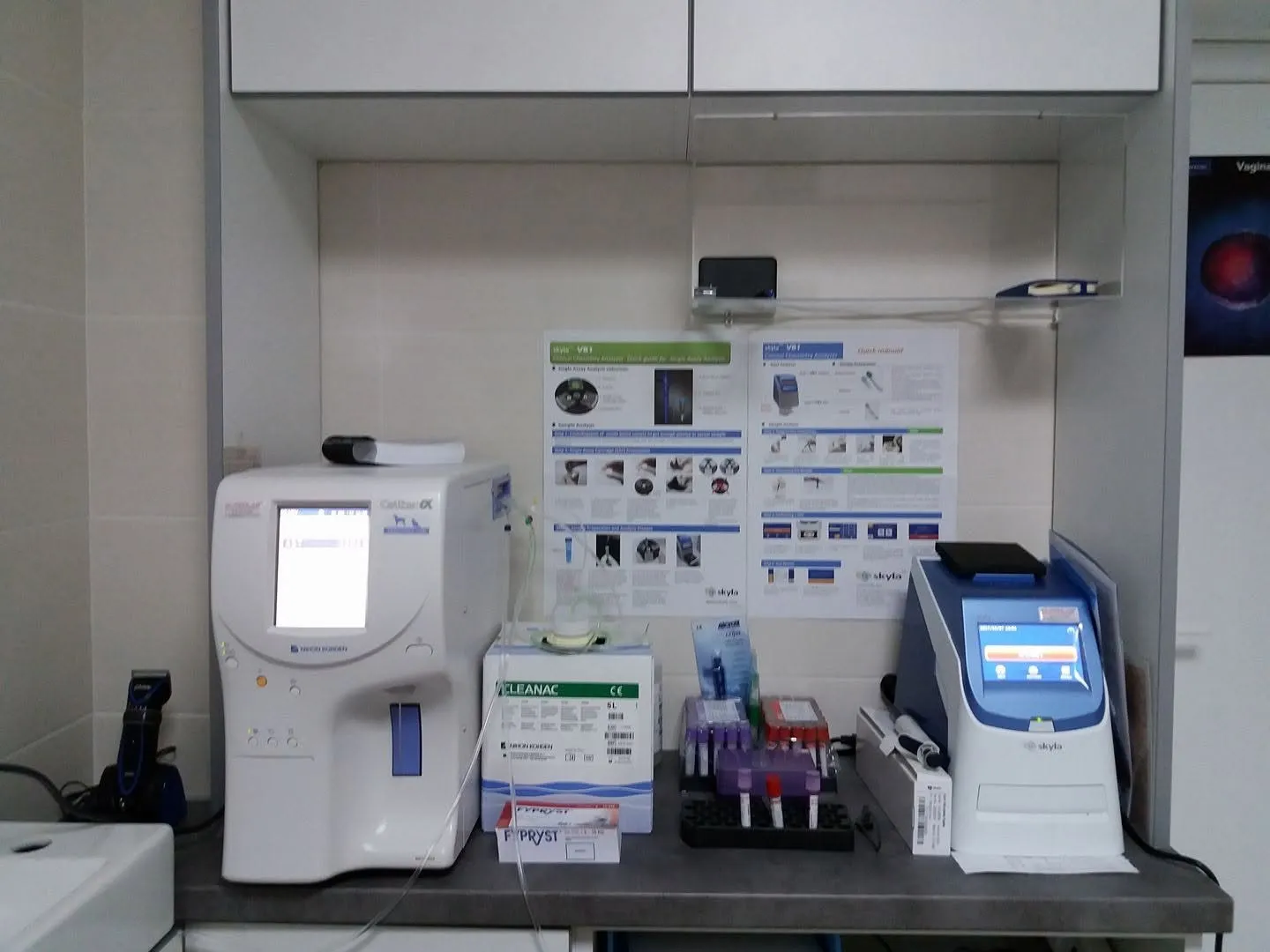 Laboratorijski aparati u ambulanti
